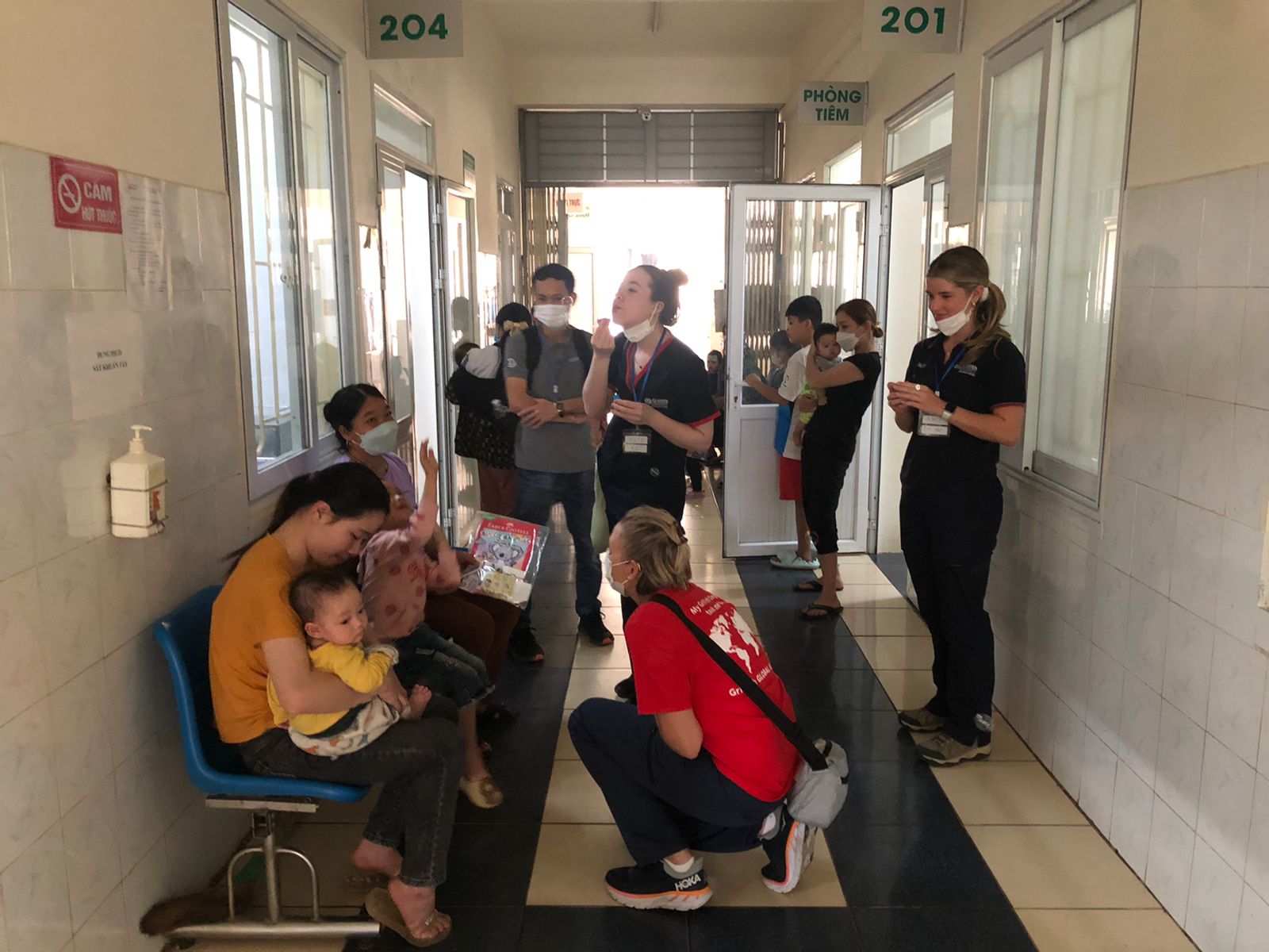 GRIFFITH UNIVERSITY NURSING & PHYSIO VIETNAM JANUARY 2024 (GROUP E